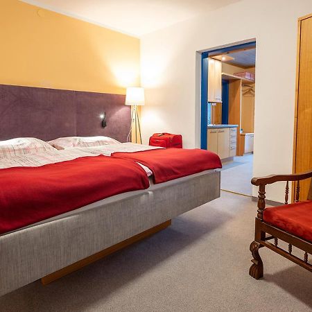 Siri'S Einkehr Hotel Sankt Georgen im Attergau Buitenkant foto